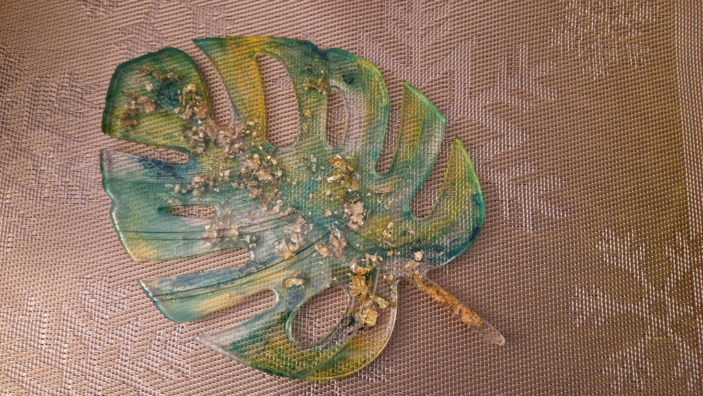 Plateau Monstera vert et or