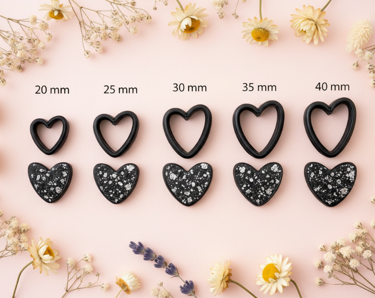 Emporte-pièce pour bijoux lot de 2 (1 + miroir)– DIY boucles d’oreilles – Forme cœur – 5 tailles. EP-37