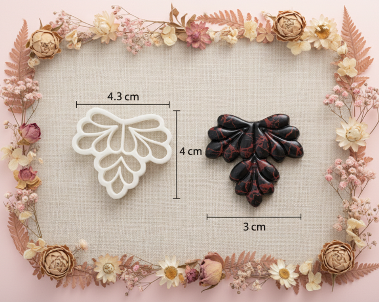 Emporte-pièce feuille ajourée – 4,3 × 4 cm. EP-85