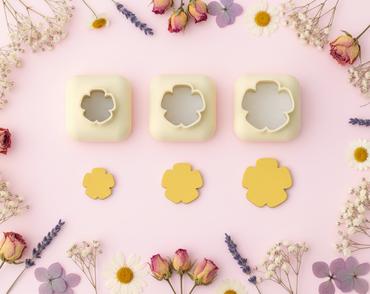 Mini emporte-pièce fleur arrondie – cutter pâte polymère bijoux DIY breloques – 8 10 12 mm – EP-284 – fabriqué en France