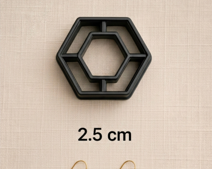 Emporte-pièce losange ajouré 2,5 cm – outil de découpe pour bijoux et loisirs créatifs. EP-27
