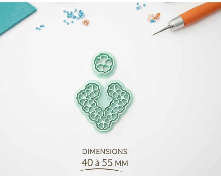 Emporte-pièces demi-lune fleurs ajourées – lot de 2 cutters pâte polymère – bijoux DIY pampilles – 40 à 55 mm – EP-198 – fabriqué en France