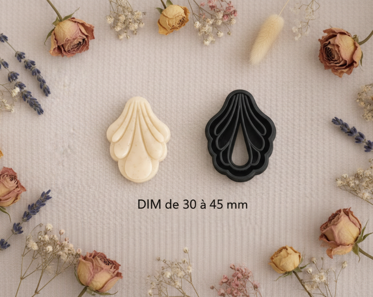 Emporte-pièce pampille goutte ajourée graphique – Bijoux DIY – 4 tailles disponibles 30 à 45 mm