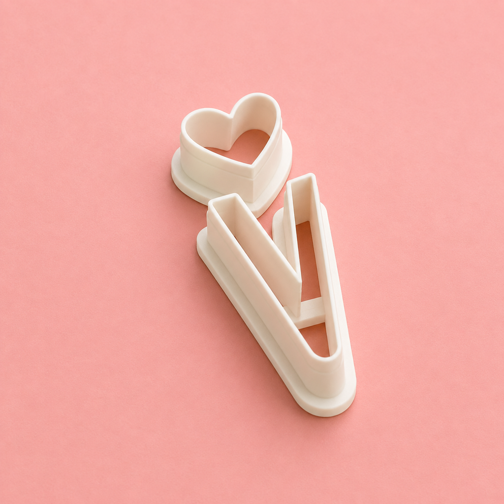 Emporte-pièce Cœur "LOVE" – Lot de 2 – 45 à 65 mm – EP-658