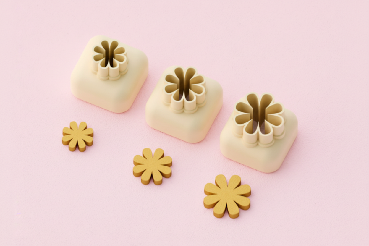 Mini emporte-pièce fleur – cutter pâte polymère bijoux DIY breloques – 8 10 12 mm – EP-299 – fabriqué en France