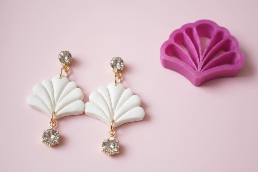 Emporte-pièce coquillage éventail – pâte polymère bijoux DIY – 30 à 50 mm – EP-366 – fabriqué en France
