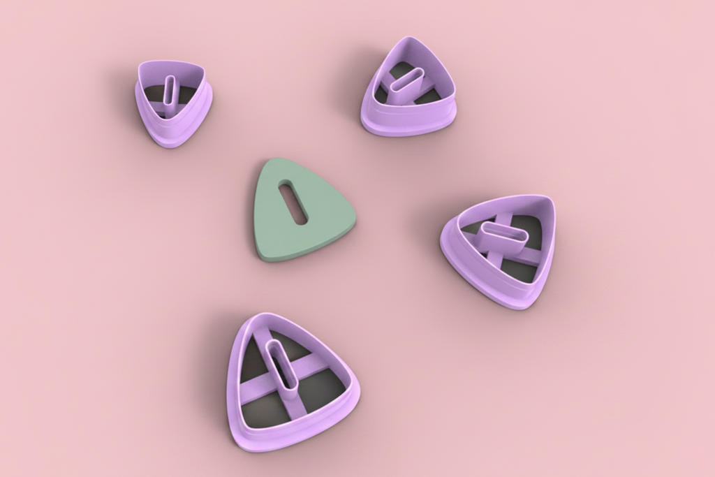 Emporte-pièce triangle arrondi avec fente – pâte polymère bijoux DIY – 25 à 45 mm – EP-367 – fabriqué en France