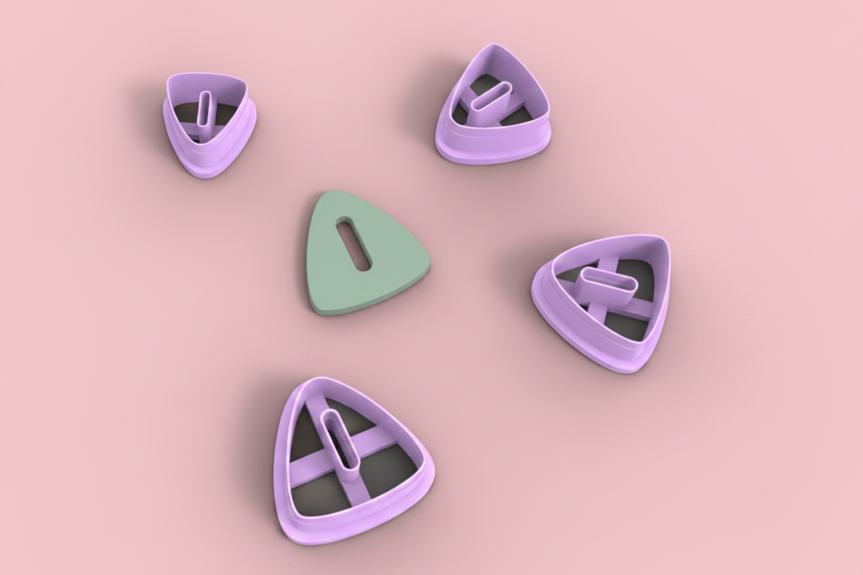 Emporte-pièce triangle arrondi avec fente – pâte polymère bijoux DIY – 25 à 45 mm – EP-367 – fabriqué en France
