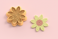 Emporte-pièce fleur spirale tournesol texturée pampille – pâte polymère bijoux DIY – 30 à 50 mm – EP-395 - fabriqué en France