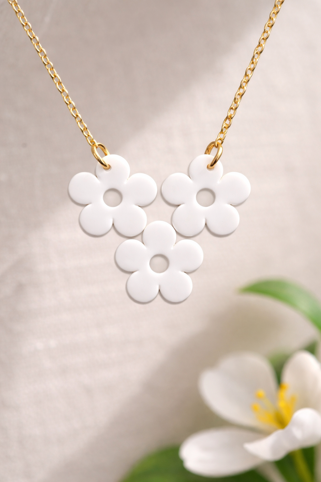 Emporte-pièce trio fleurs reliées – bijoux pâte polymère – 25 à 45 mm – EP-217
