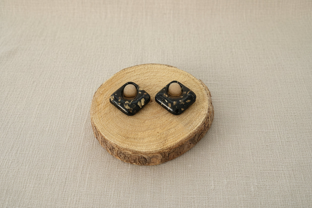 Pampilles losange noires et feuille d'or