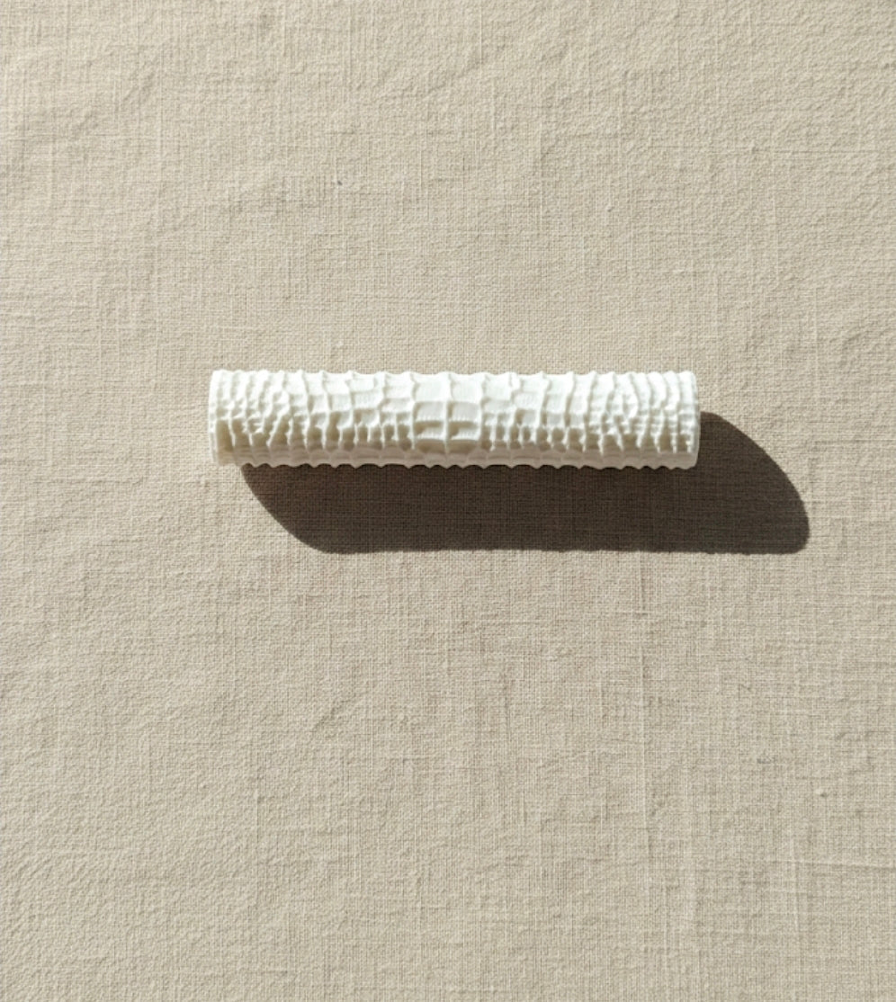 Rouleau texturé effet crocodile – 10 cm – Texture reptile pour pâte polymère, bijoux et loisirs créatifs