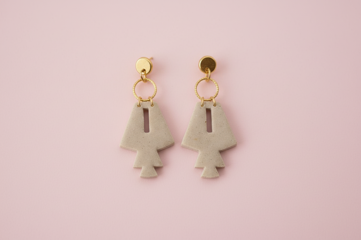 Emporte-pièce pour bijoux – DIY boucles d’oreilles – Forme sapin graphique – 4 cm. EP-86