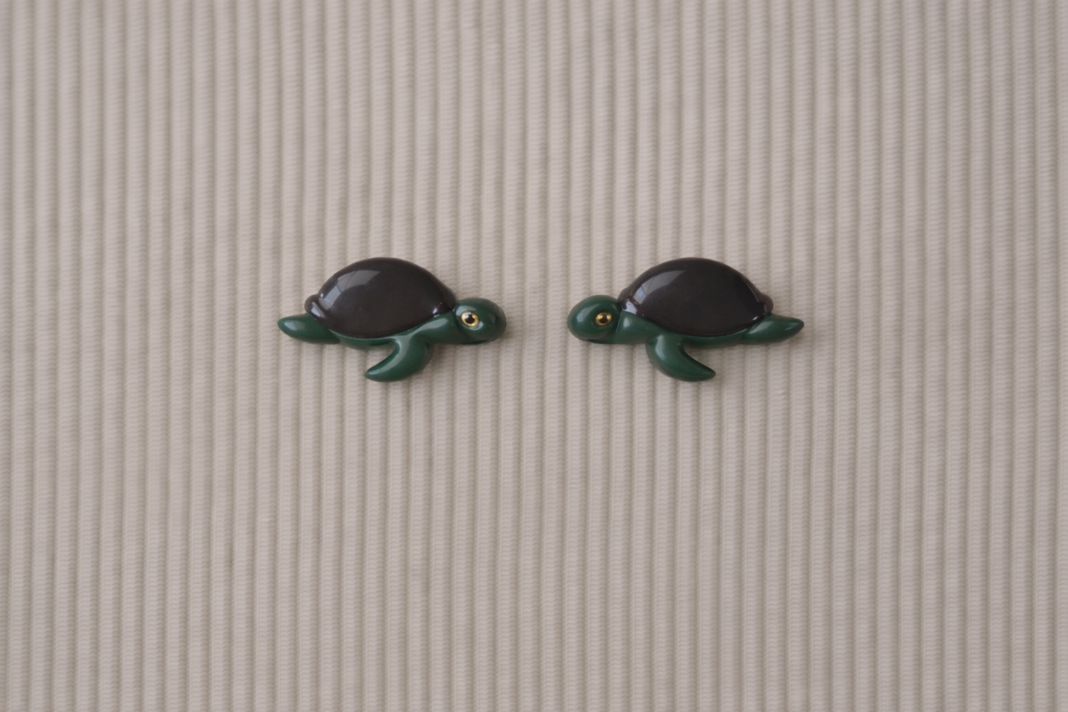 Emporte-pièces pour boucles d’oreilles – DIY bijoux – Tortue graphique ajourée – Lot de 2