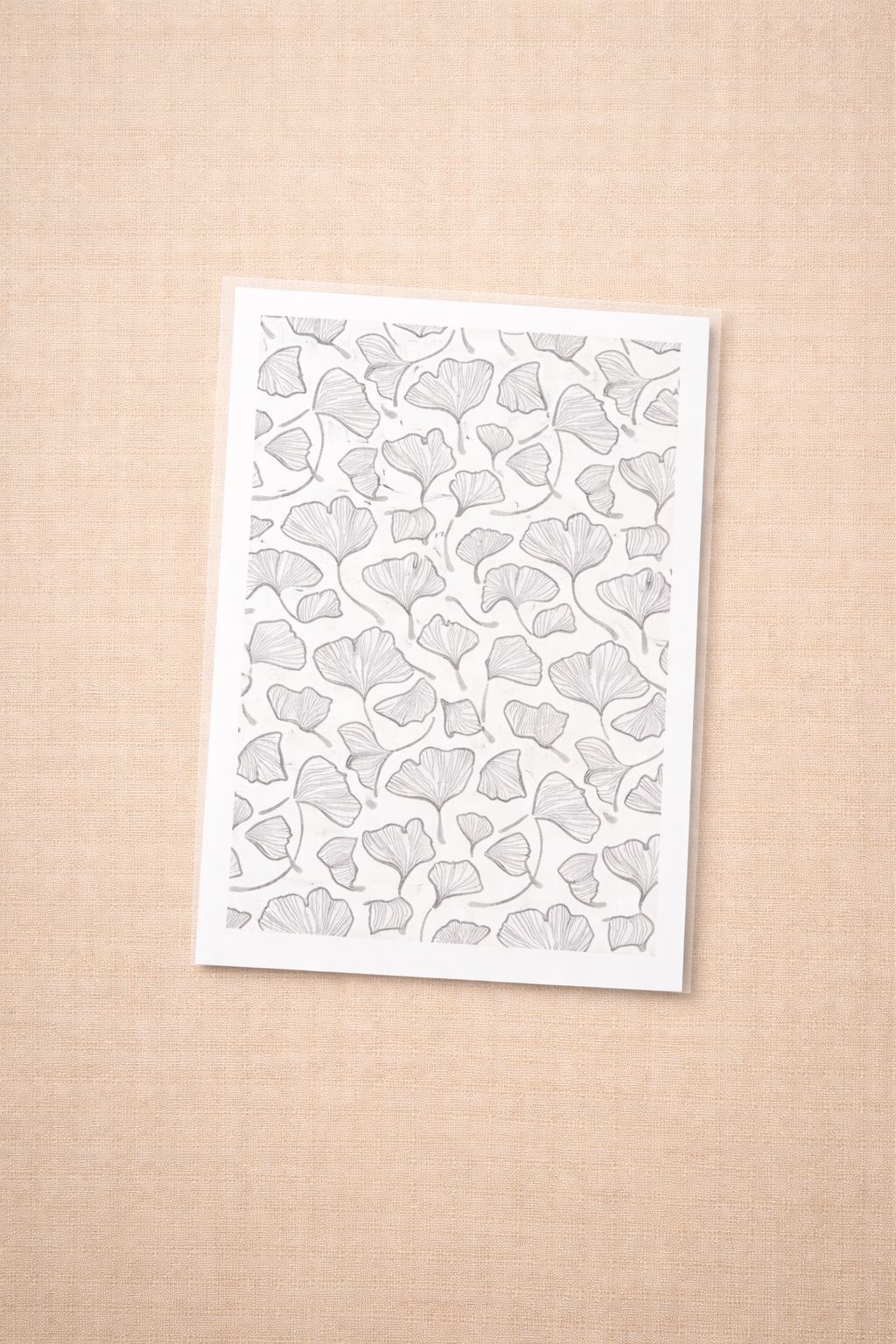 Feuille de transfert motif feuilles de ginkgo pour pâte polymère – décor bijoux DIY – 9,5 x 14 cm. TF11