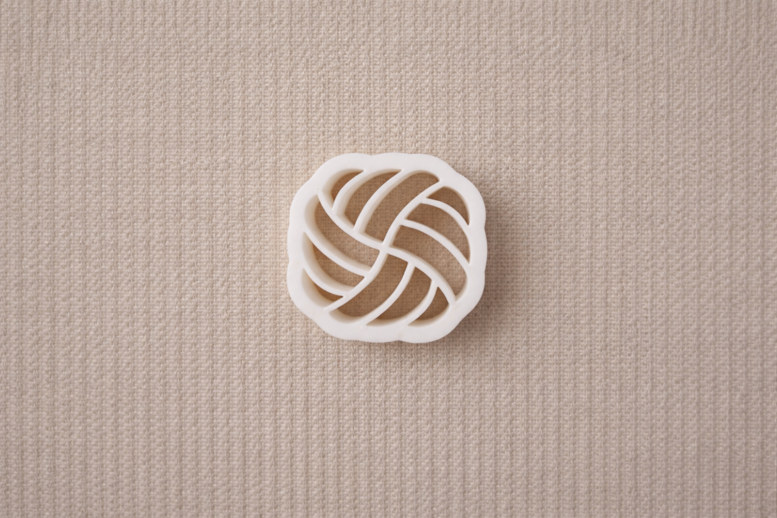 Emporte-pièce pour boucles d’oreilles – DIY bijoux – Forme tressée graphique – 1 pièce