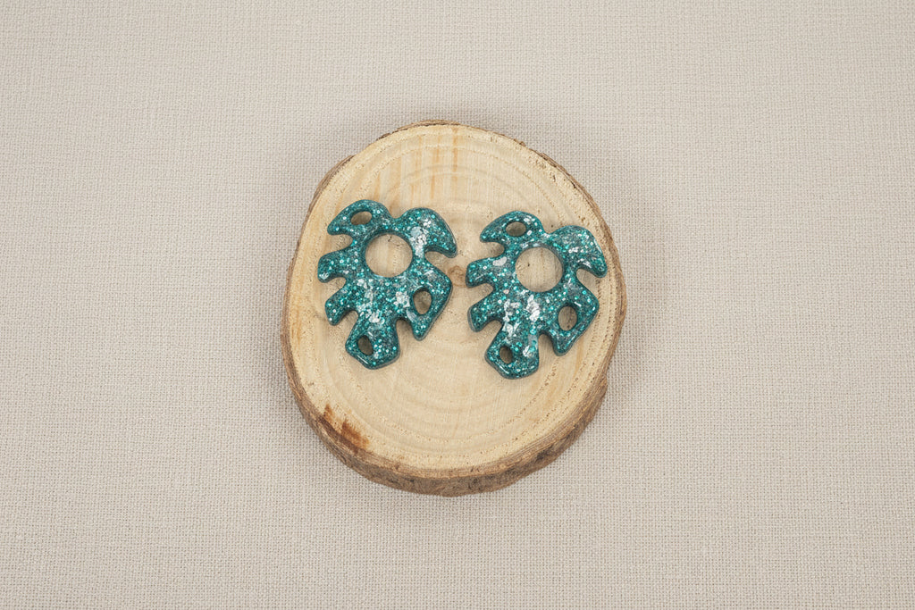 Pampilles monstera bleu vert et feuille d'argent