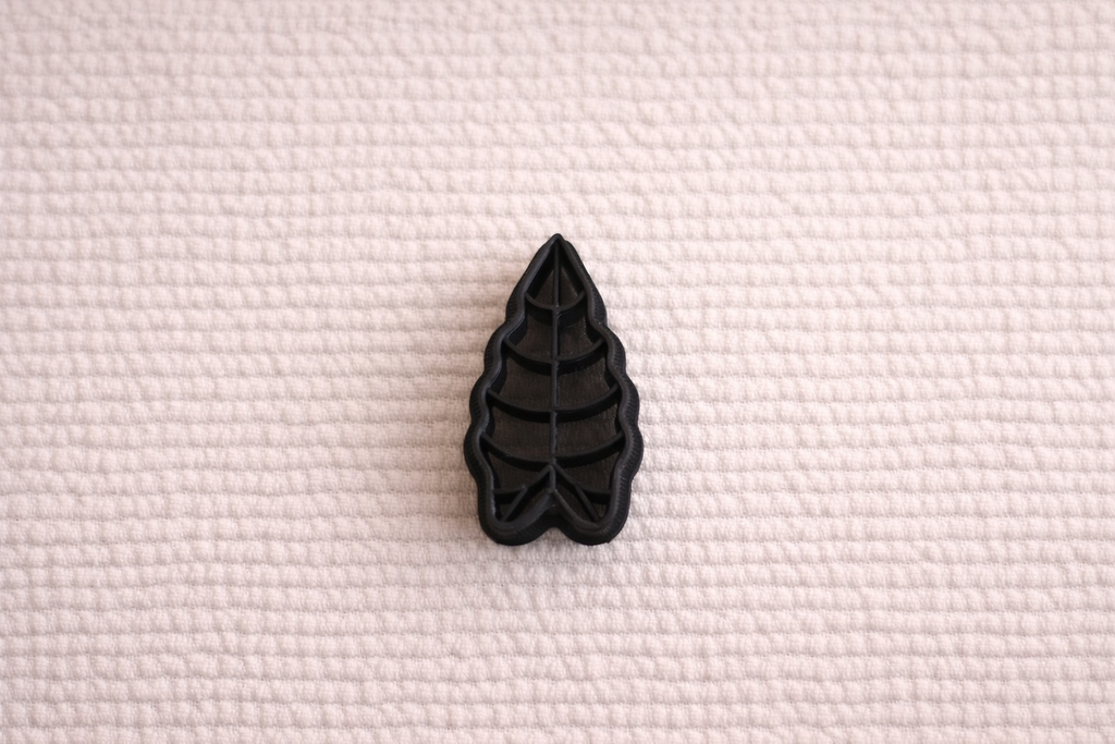 Emporte-pièce feuille nervurée pour bijoux DIY – pampille feuille – 5 tailles de 25 à 45 mm – fabriqué en France. EP-63