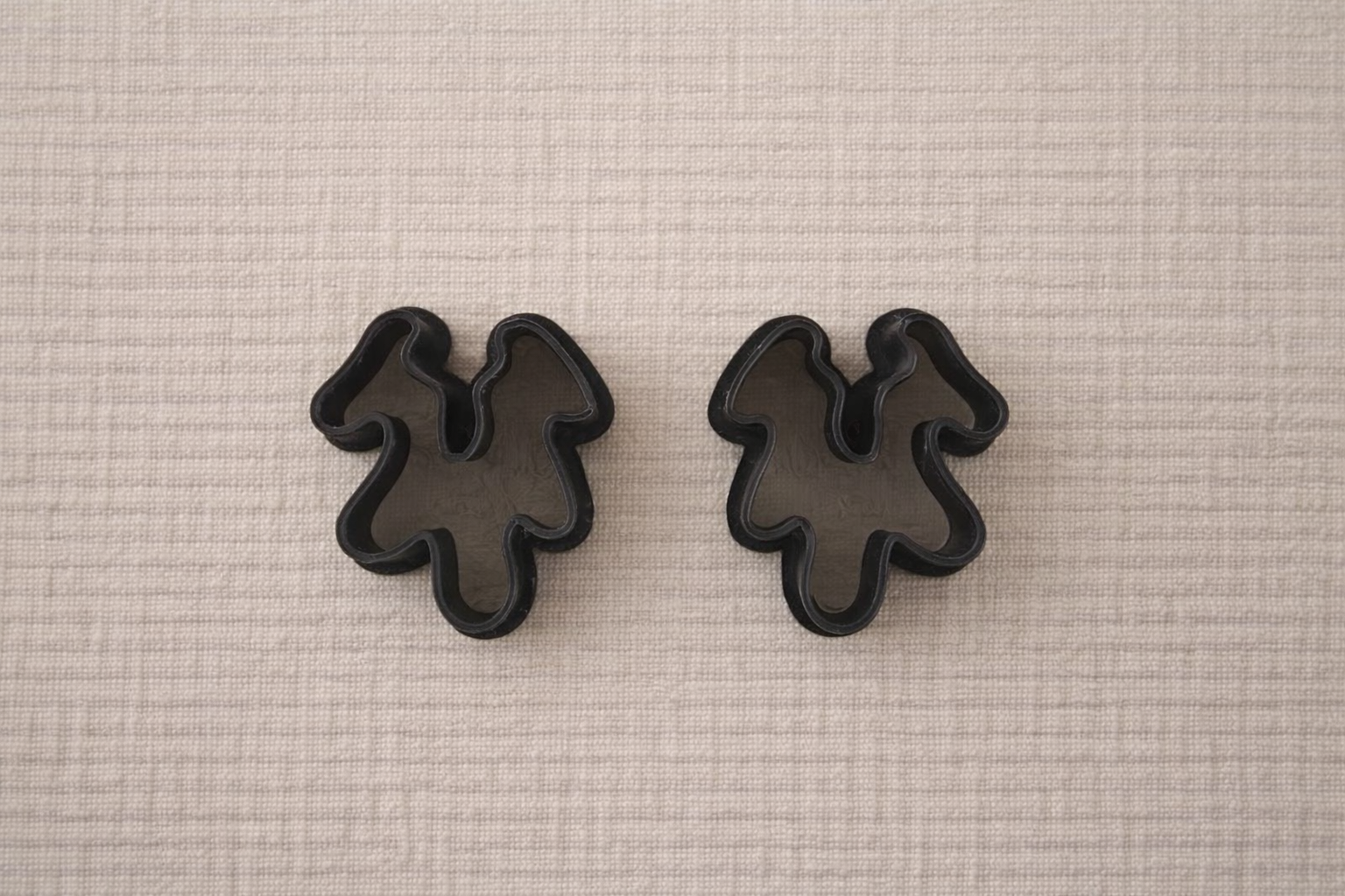 Emporte-pièces bijoux feuille abstraite – lot de 2 gauche droite – 3,3 cm – DIY. EP-96