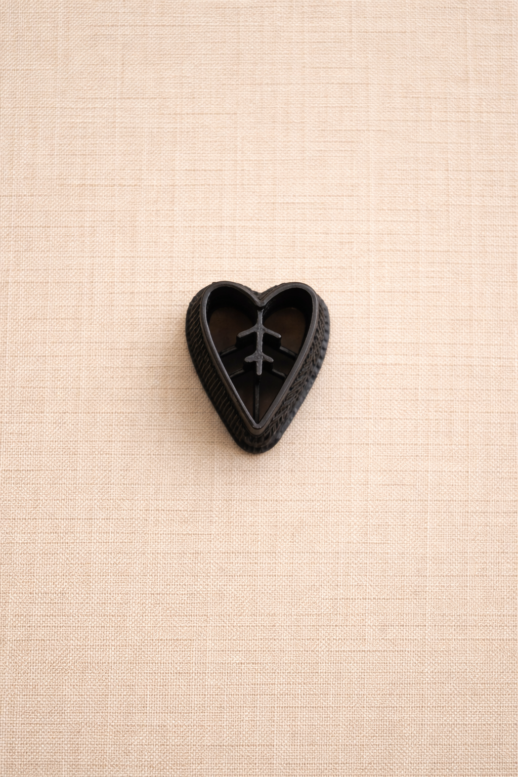 Emporte-pièce cœur nervuré 20 à 40 mm – Découpe bijoux pâte polymère – Outil boucles d’oreilles DIY – Fabriqué en France. EP-65
