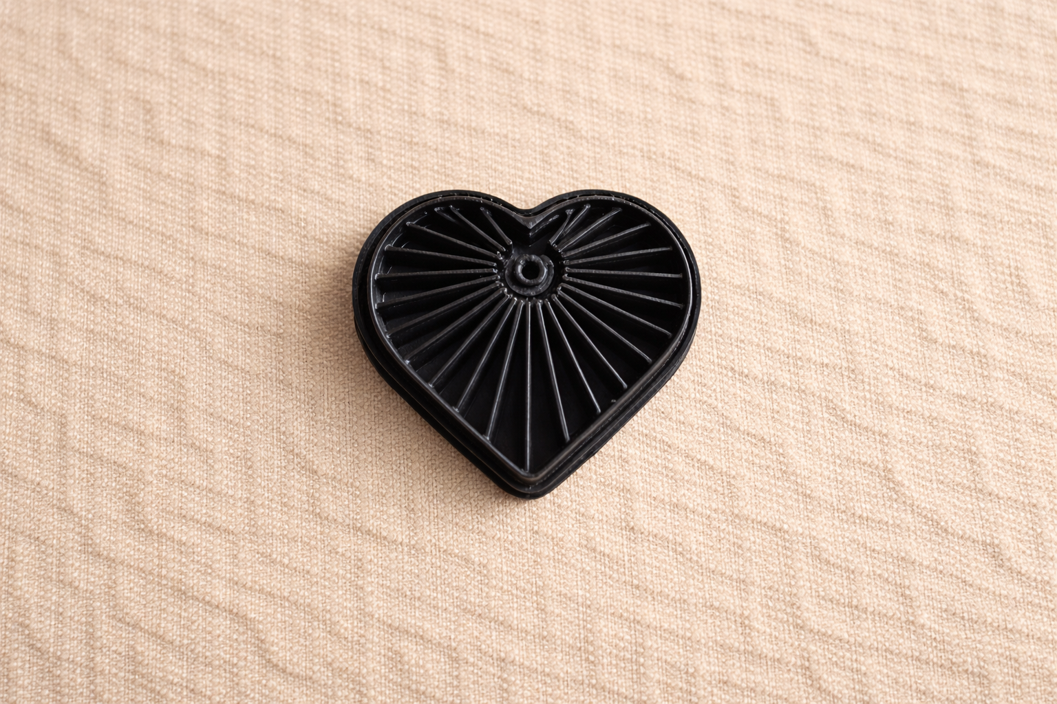 Emporte-pièce bijoux cœur texturé 2,5 cm – DIY boucles d’oreilles