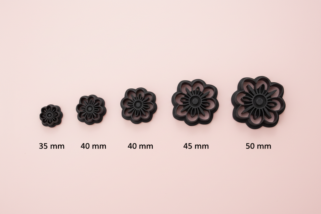 Emporte-pièce fleur rosace pour bijoux DIY – 4 tailles 35 à 50 mm – outil pâte polymère – fabriqué en France. EP-49