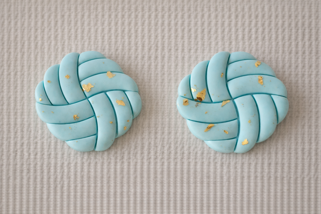 Emporte-pièce pour boucles d’oreilles – DIY bijoux – Forme tressée graphique – 1 pièce. EP-43