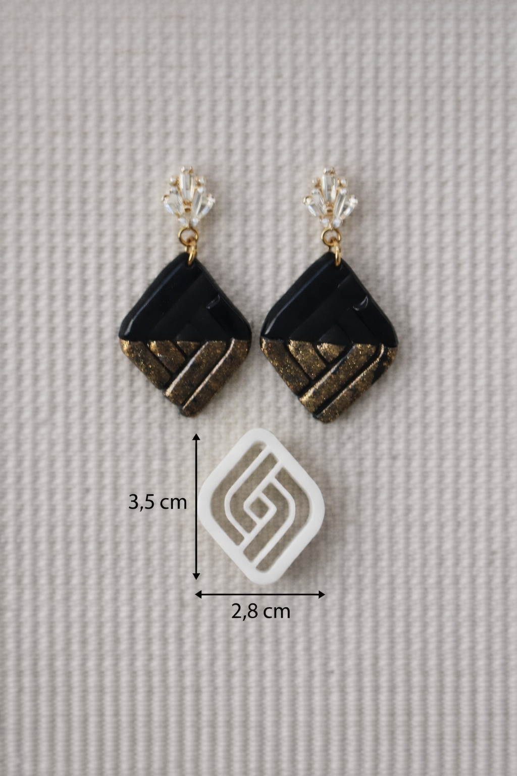 Emporte-pièce pour bijoux – DIY boucles d’oreilles – Forme géométrique spiralée – 3,5 cm