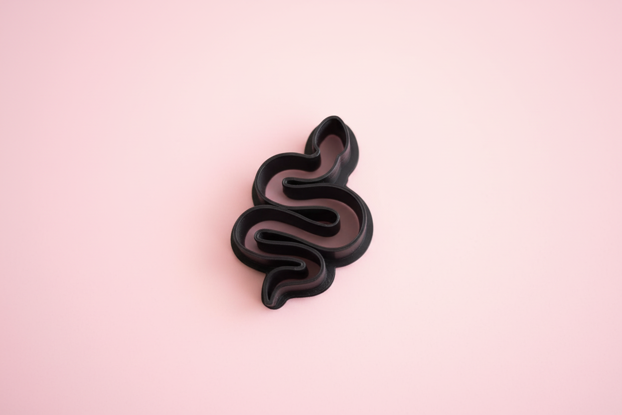 Emporte-pièce feuille serpent – DIY bijoux – 4 tailles disponibles de 35 à 50 mm