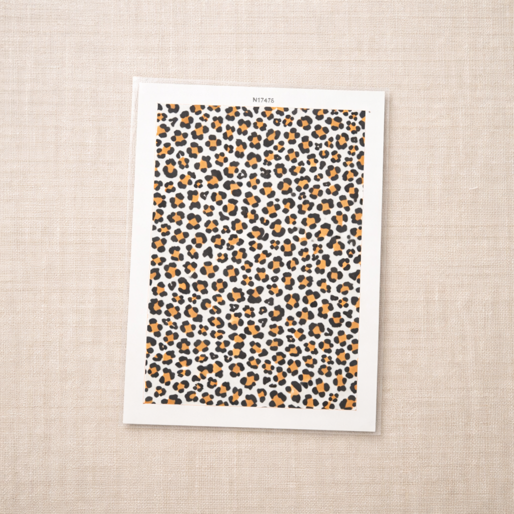 Feuille de transfert léopard pour pâte polymère – Motif animalier – 9,5 × 14 cm – DIY bijoux TF01
