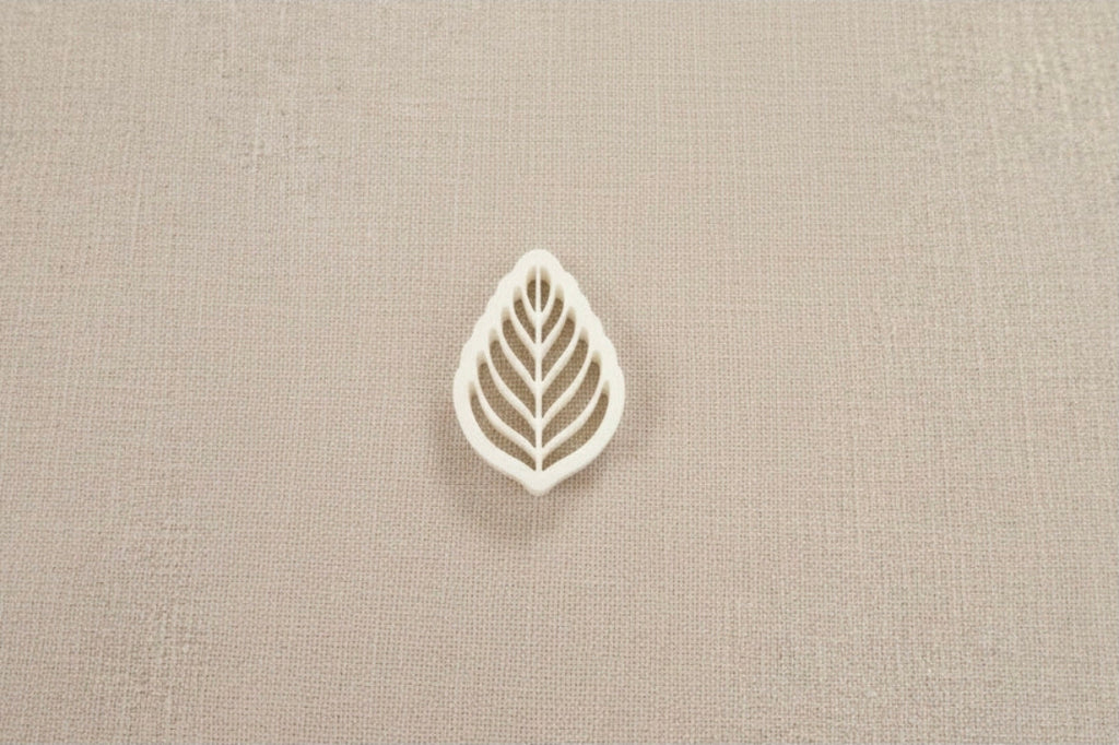 Emporte-pièce pour boucles d’oreilles – Forme feuille ajourée – DIY bijoux. EP-08